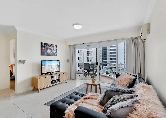 Phoenician Resort Broadbeach - Gclr